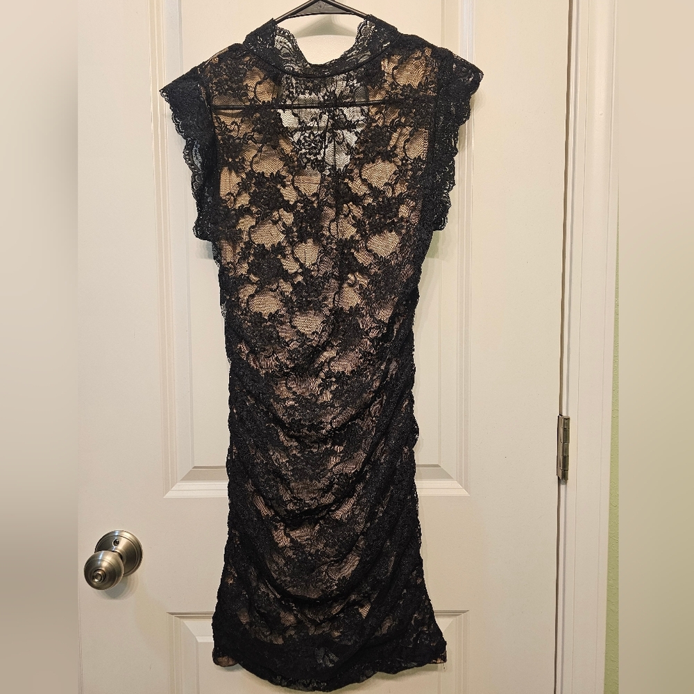 Elegant Black Lace Mini Dress